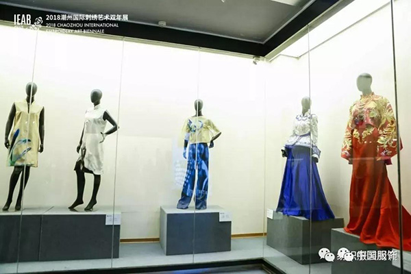 非遺明珠鏈接民族與世界，看刺繡如何融入當(dāng)代生活(圖10)